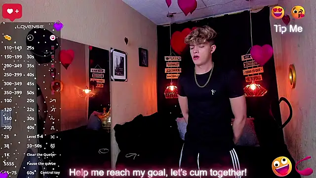 Snapshot of ANDRIUS_24 chatting on February 20, 12:51 am ANDRIUS 24 online show from February 20, 12:51 am