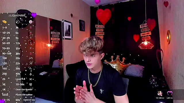 Snapshot of ANDRIUS_24 chatting on February 24, 11:47 pm ANDRIUS 24 online show from February 24, 11:47 pm