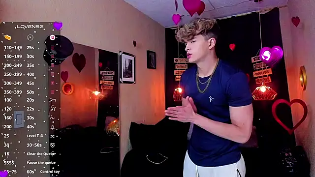 Snapshot of ANDRIUS_24 chatting on February 25, 6:50 pm ANDRIUS 24 online show from February 25, 6:50 pm