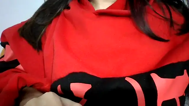 Snapshot of Layla_squirt88 chatting on February 21, 5:58 pm Layla squirt88 online show from February 21, 5:58 pm