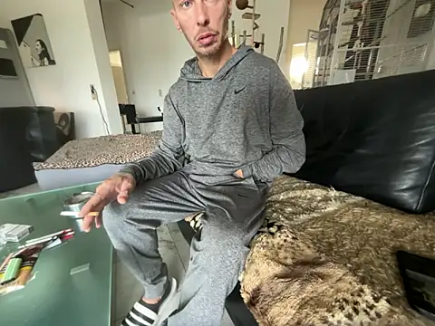 Snapshot of Germankink chatting on October 9, 10:02 am Germankink online show from October 9, 10:02 am