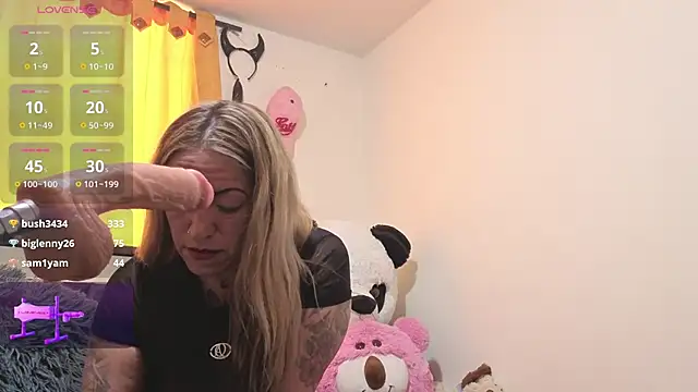 Hotsamantamature online show from September 24, 8:12 pm