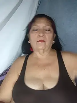 Snapshot of naysi chatting on February 2, 8:51 pm naysi online show from February 2, 8:51 pm