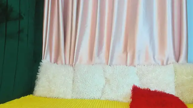 Kinky fazzy234 online show from April 24, 12:13 am