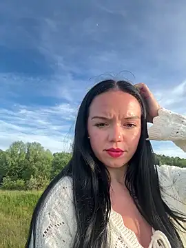 Snapshot of Vanesskaa chatting on May 23, 6:34 pm Vanesskaa online show from May 23, 6:34 pm