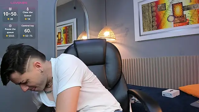 tossetrech online show from April 18, 3:32 am