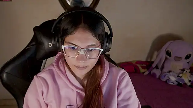 Snapshot of xofix chatting on March 20, 11:23 pm xofix online show from March 20, 11:23 pm