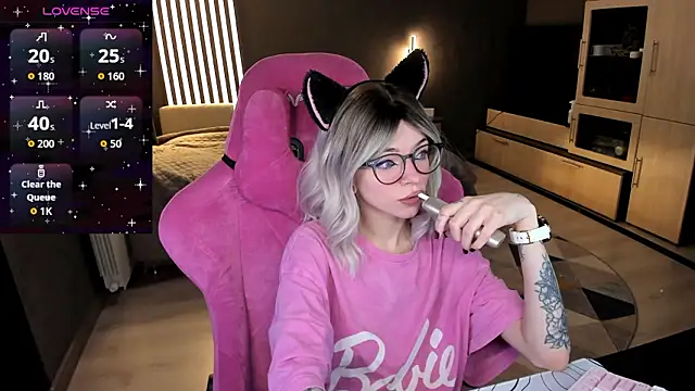 The love project online show from March 2, 11:44 pm