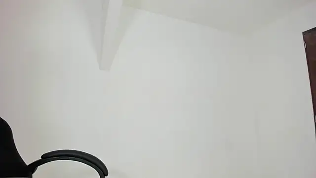 Snapshot of ANGEL_NICOLAS chatting on May 28, 9:34 pm ANGEL NICOLAS online show from May 28, 9:34 pm