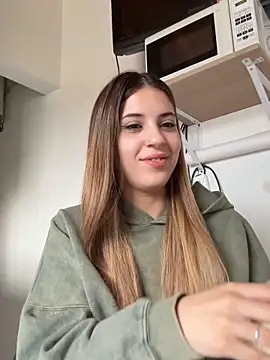 Snapshot of Lolykush chatting on September 11, 1:55 pm Lolykush online show from September 11, 1:55 pm
