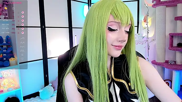 LilithLin online show from March 25, 6:47 pm