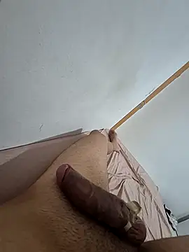 Snapshot of morenomedna2 chatting on October 7, 3:47 am morenomedna2 online show from October 7, 3:47 am