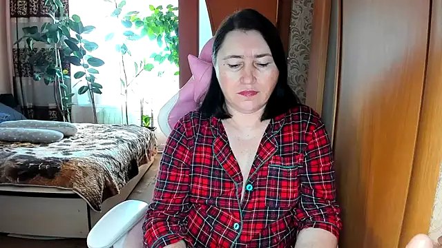 Snapshot of Tatyana51 chatting on April 27, 5:38 am Tatyana51 online show from April 27, 5:38 am