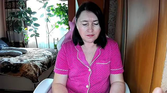 Snapshot of Tatyana51 chatting on April 28, 8:19 am Tatyana51 online show from April 28, 8:19 am