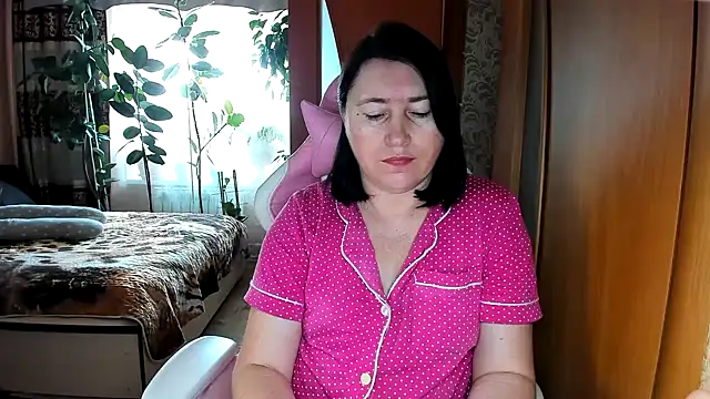 Snapshot of Tatyana51 chatting on May 4, 5:03 am Tatyana51 online show from May 4, 5:03 am