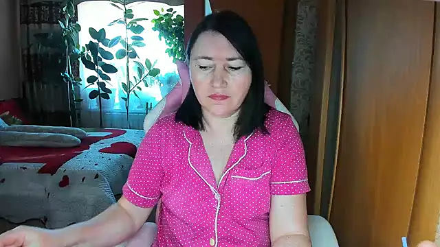 Snapshot of Tatyana51 chatting on June 1, 12:56 am Tatyana51 online show from June 1, 12:56 am