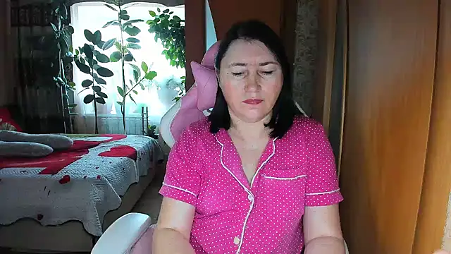 Snapshot of Tatyana51 chatting on June 3, 1:19 am Tatyana51 online show from June 3, 1:19 am