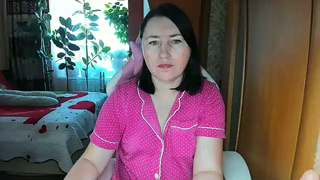 Snapshot of Tatyana51 chatting on June 5, 2:07 am Tatyana51 online show from June 5, 2:07 am