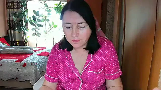 Snapshot of Tatyana51 chatting on June 8, 7:42 am Tatyana51 online show from June 8, 7:42 am