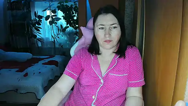 Snapshot of Tatyana51 chatting on June 24, 2:05 pm Tatyana51 online show from June 24, 2:05 pm