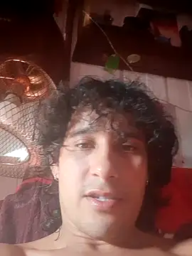 pedrodavid  online show from June 18, 7:51 pm