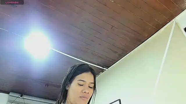 Snapshot of Enma__clark chatting on May 8, 4:07 am Enma clark online show from May 8, 4:07 am