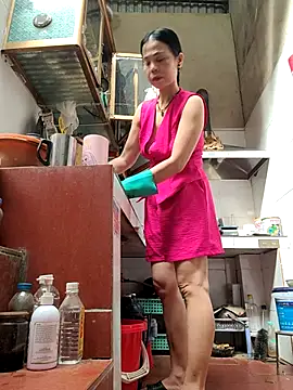 Tinease online show from September 27, 1:54 am