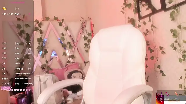 Punkys  online show from September 13, 7:57 pm