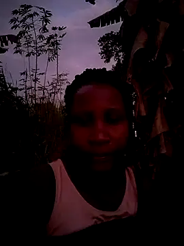 Snapshot of Sherry_she chatting on January 7, 3:35 am Sherry she online show from January 7, 3:35 am