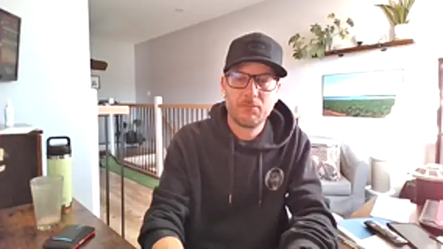 Bigdicktrav902 online show from March 10, 1:05 pm