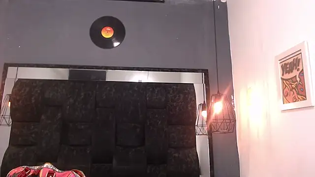 AndreaGil  online show from February 18, 7:21 pm