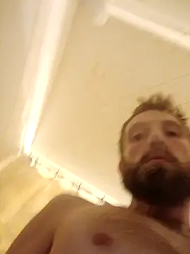 Snapshot of otterlover123 chatting on February 7, 9:15 pm otterlover123 online show from February 7, 9:15 pm