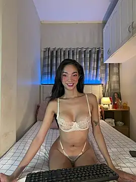 Snapshot of faelore_ chatting on April 21, 6:34 pm faelore online show from April 21, 6:34 pm