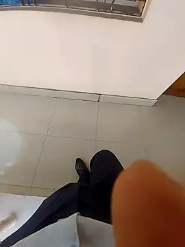 Snapshot of India_Dick8 chatting on March 4, 10:35 am India Dick8 online show from March 4, 10:35 am