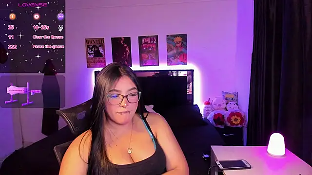 Snapshot of Mariana_Hasper_ chatting on March 4, 3:01 am Mariana Hasper online show from March 4, 3:01 am