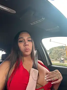 Snapshot of salome_cortes26 chatting on May 16, 6:39 pm salome cortes26 online show from May 16, 6:39 pm