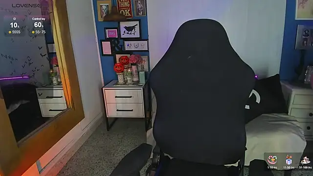 Snapshot of VladHellsing4 chatting on October 28, 2:53 pm VladHellsing4 online show from October 28, 2:53 pm