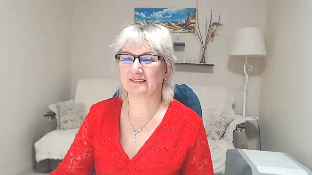 FleurMays online show from February 18, 7:32 am