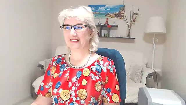 FleurMays online show from February 28, 3:04 am