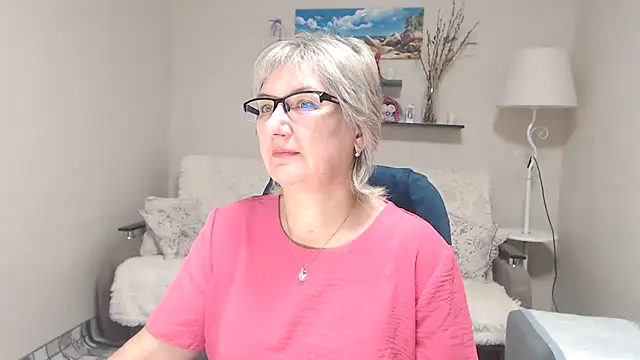 FleurMays online show from October 29, 3:42 am