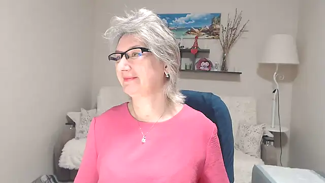 FleurMays online show from November 25, 4:34 am