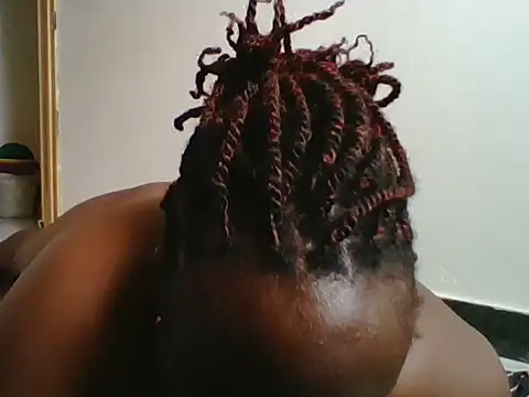 Hotwife8 online show from March 7, 8:00 am