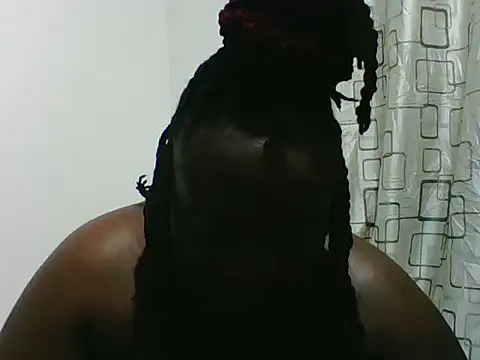 Snapshot of Hotwife8 chatting on April 29, 4:11 pm Hotwife8 online show from April 29, 4:11 pm