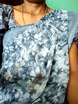 Snapshot of Gautami-telugu chatting on October 18, 7:20 am Gautami-telugu online show from October 18, 7:20 am