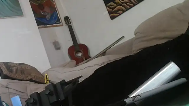 Snapshot of Gigadickman chatting on January 15, 11:21 am Gigadickman online show from January 15, 11:21 am