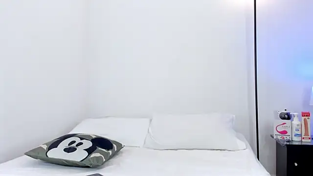 mike tylor01 online show from February 10, 4:11 pm