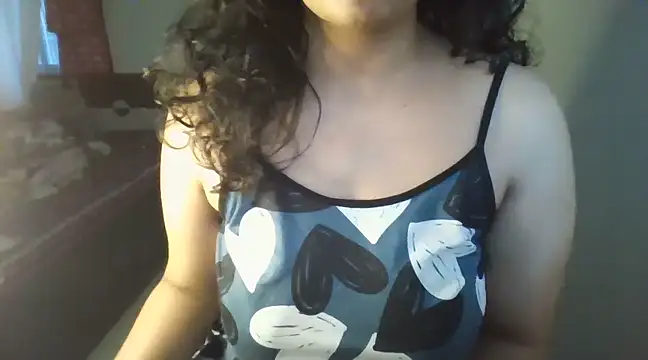 Snapshot of MakeMeCumAhh chatting on March 20, 12:53 pm MakeMeCumAhh online show from March 20, 12:53 pm