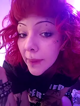 Snapshot of Sarah-Stoner chatting on May 25, 12:27 am Sarah-Stoner online show from May 25, 12:27 am