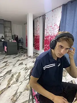 oliver Lz online show from March 3, 1:45 am