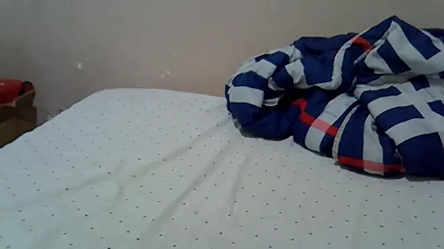 Snapshot of Just_Karu chatting on July 12, 3:25 pm Just Karu online show from July 12, 3:25 pm
